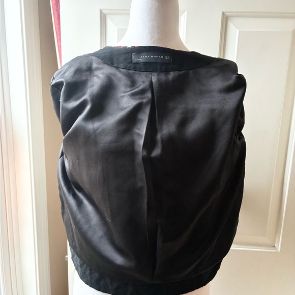 ZARA Women Ethnic Boho Embroidered/Beaded Jacket Red & Black Size M - Picture 12 of 15